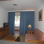 Faluas Apartament *
